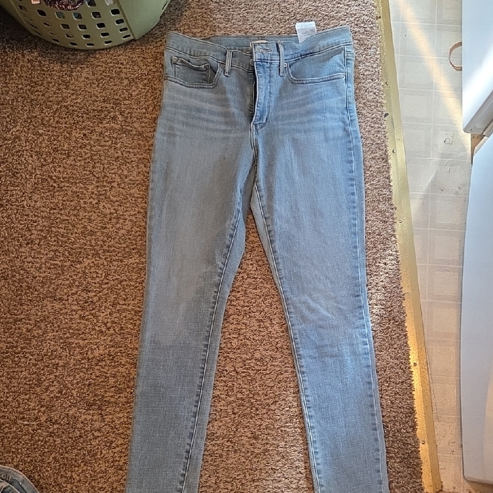 Levi's Women's Light Blue Skinny Jeans